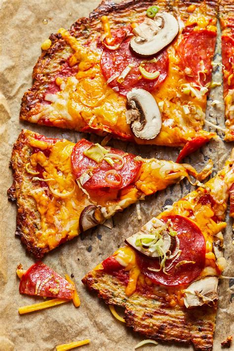 Guilt-Free Cauliflower Pizza Crust: Low Carb